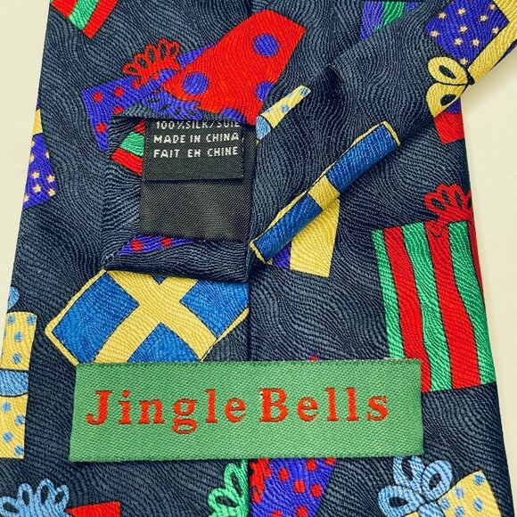 Silk Christmas Necktie - Picture 5 of 6
